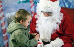 Call him Mr. Claus: Despite snow and ice, Santa makes it to town for Christmas Stroll