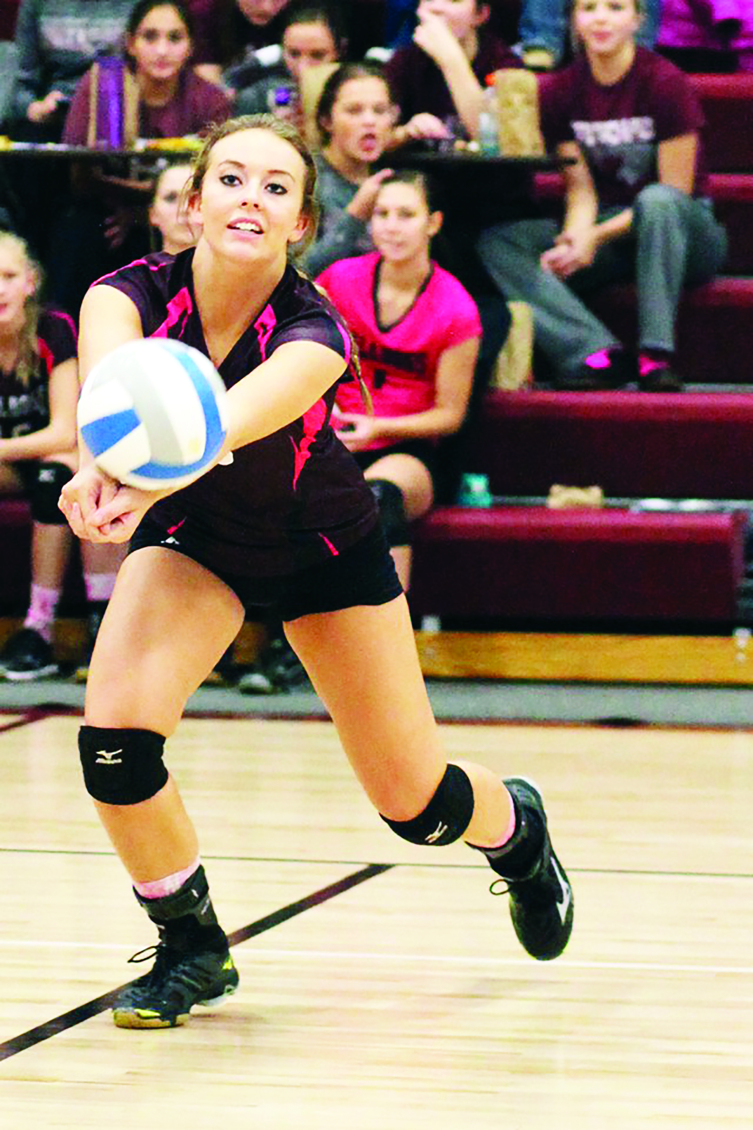 Lindsey Dix leads the team with four aces. (Pioneer Photo by Jason Waskiewicz)