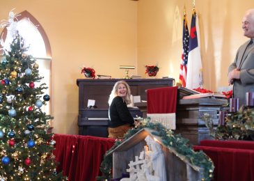 Christmas at Mound Church