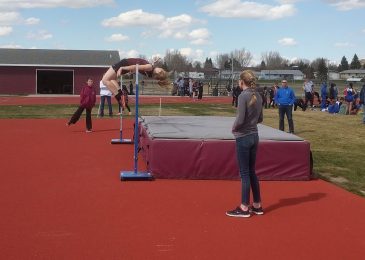Fischer, Stafford lead girls team through busy week
